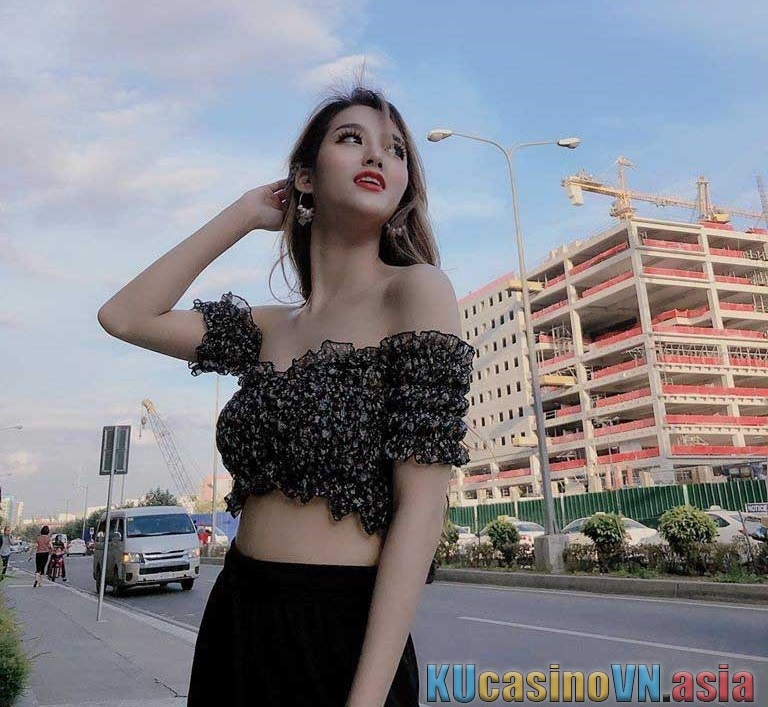 ku mc Kina dạo phố