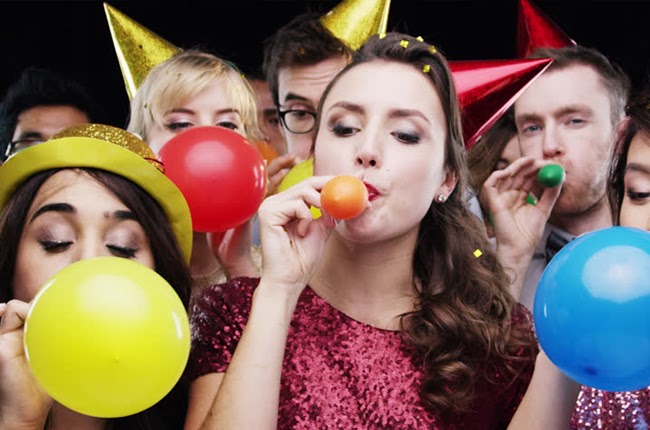 Mỗi giấc mơ về một bữa tiệc đều có điềm báo khác nhau