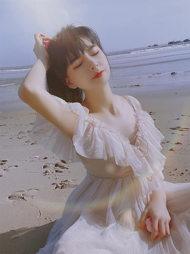 Mèo 2k4 dễ thương