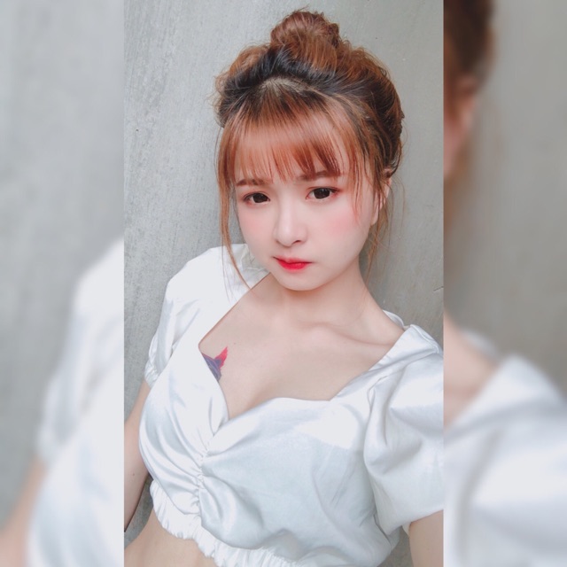 Hình xăm ngực và mèo 2K4