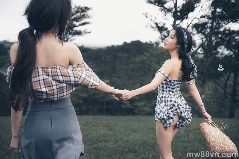 Trọn bộ ảnh nóng 100% của Thư Dung Dalat xuất sắc của Á Hậu