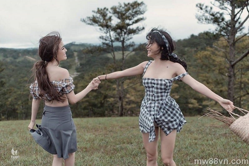 Trọn bộ ảnh nóng 100% của tuyệt tình cốc Dalat xuất sắc dành cho người chạy thứ Năm