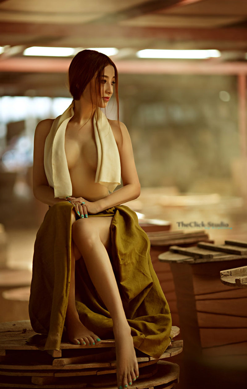 Hóa thân thành thôn nữ làng gốm