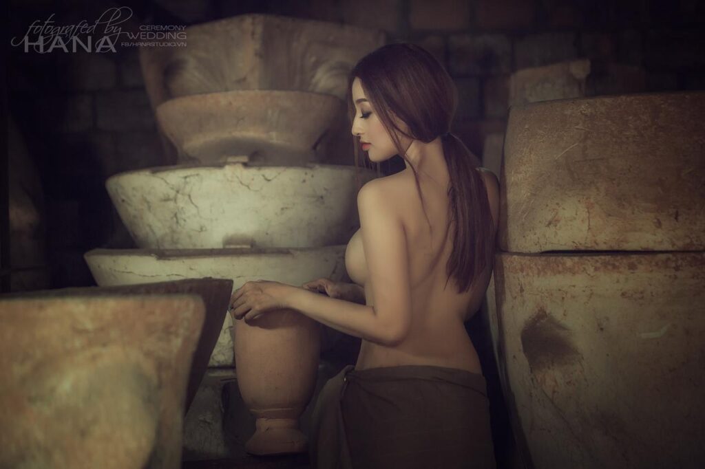 thôn nữ lò gốm Kim lê