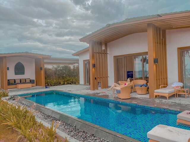 minh hang lo hang - Khung cảnh nghỉ dưỡng sang chảnh của Minh Hằng