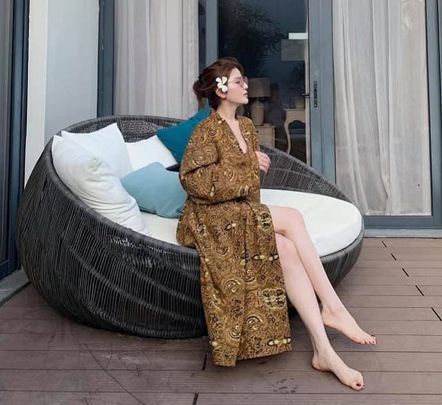 Chu Thanh Huyền gợi cảm