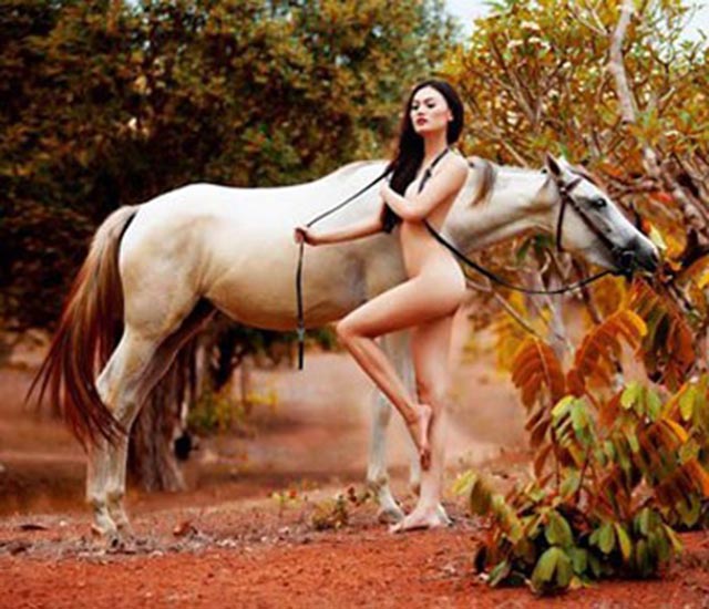 anh khoa than cao thuy linh