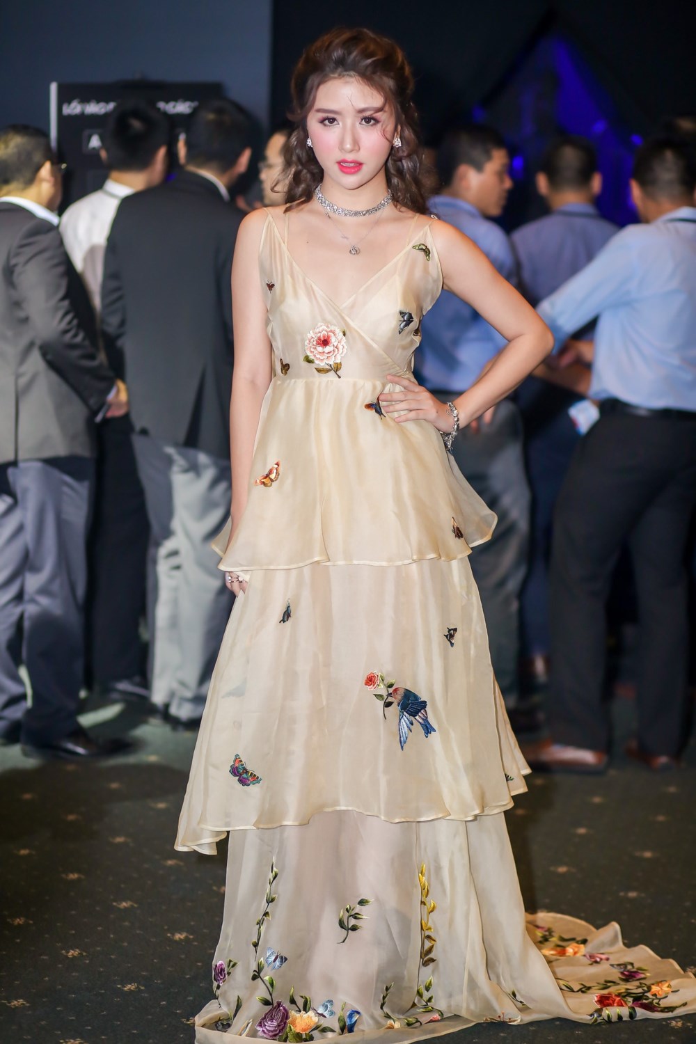 Quỳnh Anh Shyn tham gia sự kiện