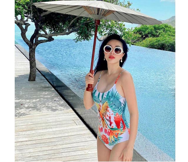 Sau khi lấy chồng, Bảo Thy chăm chỉ đi du lịch và thường xuyên đăng tải ảnh bikini khoe dáng nóng bỏng bao thy bikini sexy - Sau khi lấy chồng, Bảo Thy chăm chỉ đi du lịch và thường xuyên đăng tải ảnh bikini khoe dáng nóng bỏng