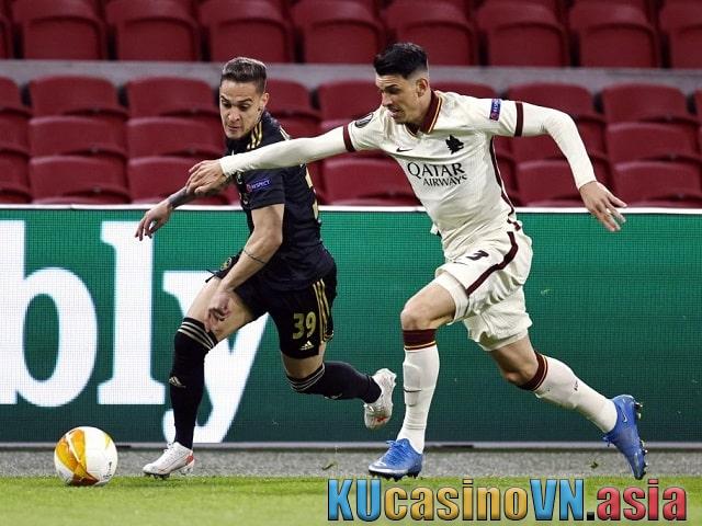 Soi kèo AS Roma vs Ajax