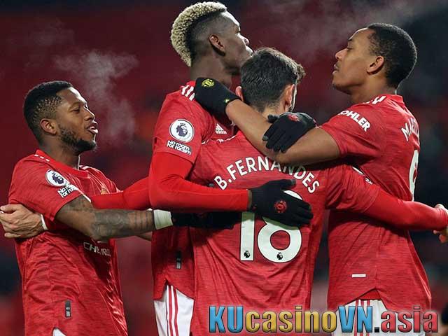 Soi kèo Manchester Utd vs Roma