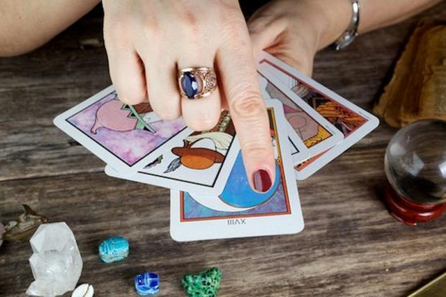 Khán giả có thể rút thêm thẻ để tăng thêm ý nghĩa