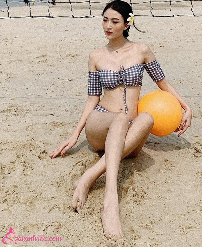 mình dây chân dài là của đại gia