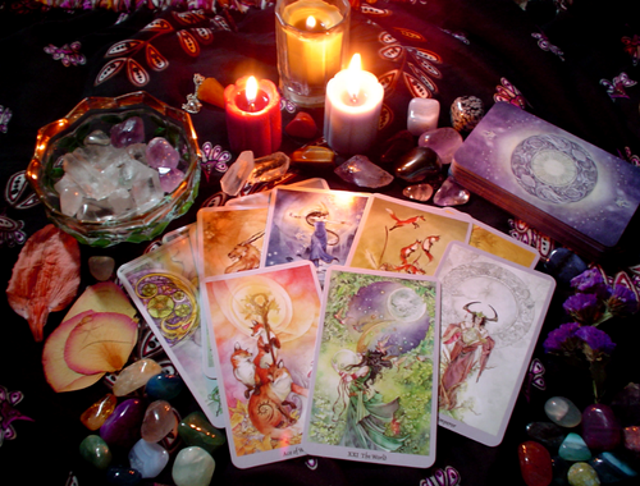 Không gian xem bài tarot cần yên tĩnh