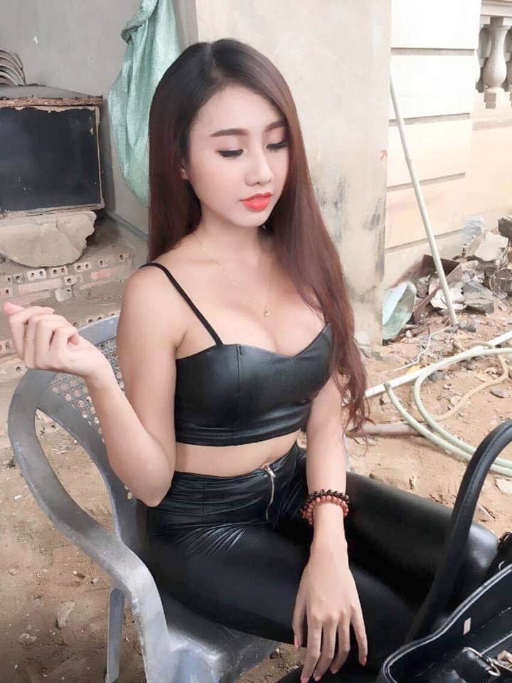 Thân hình khiến người chơi nóng mắt