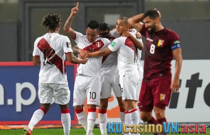 Peru còn chút hy vọng để đá tiếp