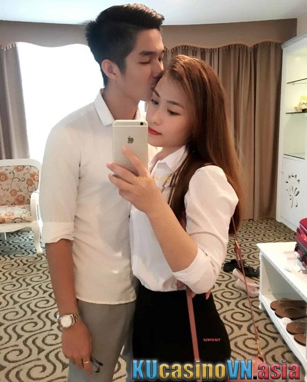 Ca sĩ Phương Nga lộ clip nóng