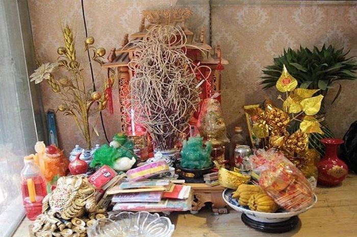 Cách đặt Tỳ Hưu trên bàn thờ Thần Tài có thể mang lại nhiều tài lộc 68016925