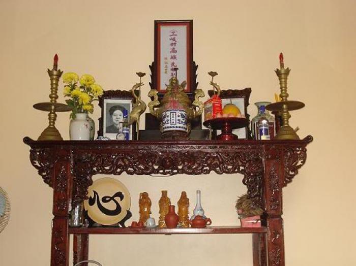 Hướng Dẫn Cách Đặt Bàn Thờ Cha Mẹ Chuẩn Phong Thủy 2055293270