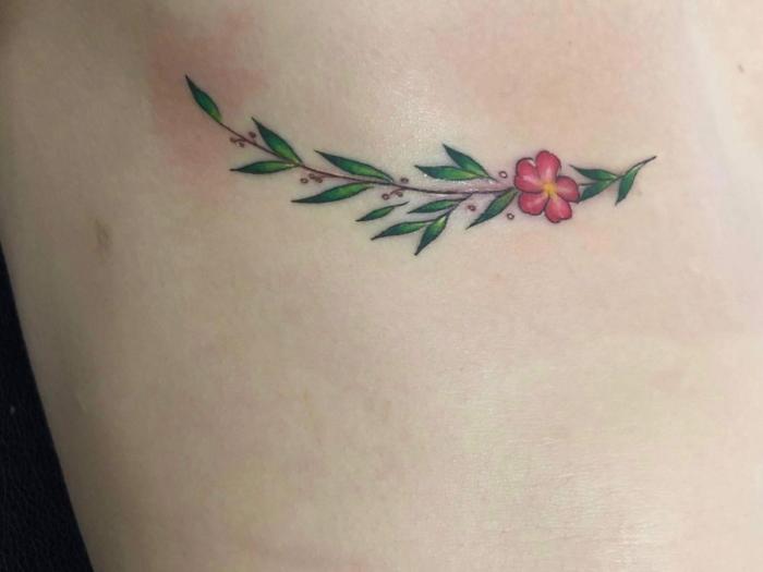 Tổng Hợp 35+ Hình Xăm Nhỏ Ý Nghĩa, Cá Tính Và Quyến Rũ 