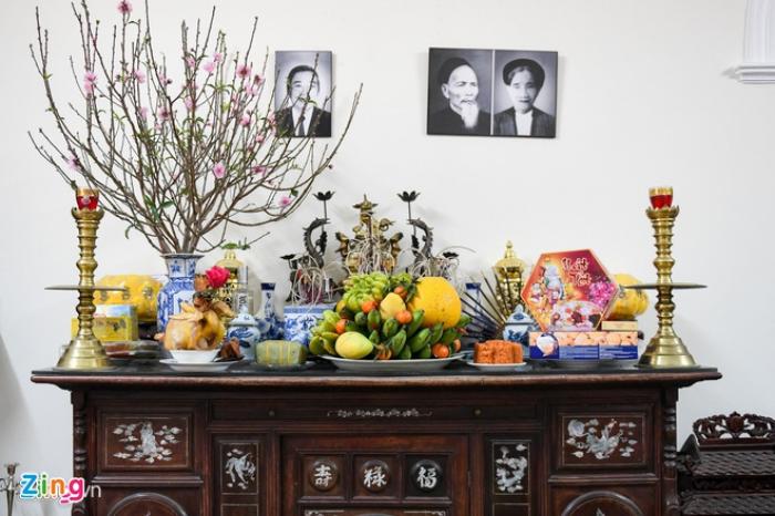 Hé lộ cách bày mâm quả trên bàn thờ ba miền 1583871438