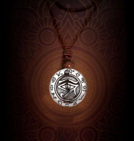 Những lợi ích bất ngờ của Bùa hộ mệnh Horus Amulet