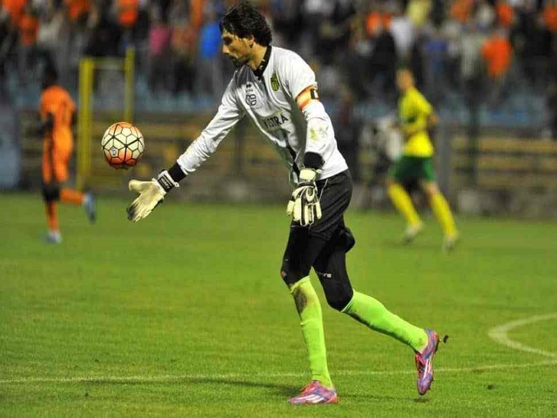 Cầu thủ cao nhất của Vanya Ivesa khiến bạn phải suy nghĩ