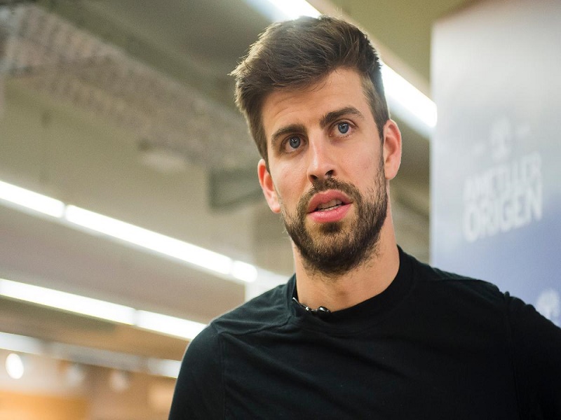Gerard Piqué là cầu thủ bóng đá đẹp trai nhất thế giới năm 2019.