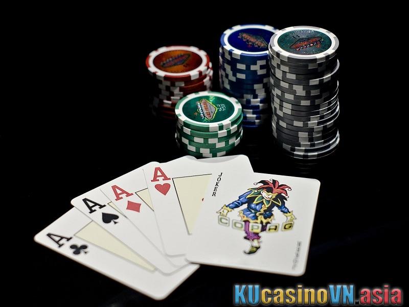 Bắt giữ 17 đối tượng tụ tập tham gia trò chơi "thẻ cào"