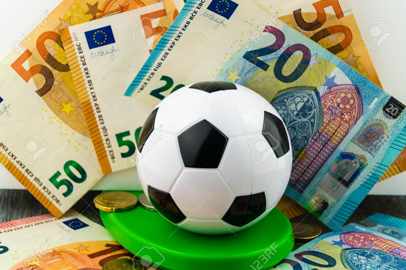 Cẩn thận khi làm giàu từ cá cược bóng đá