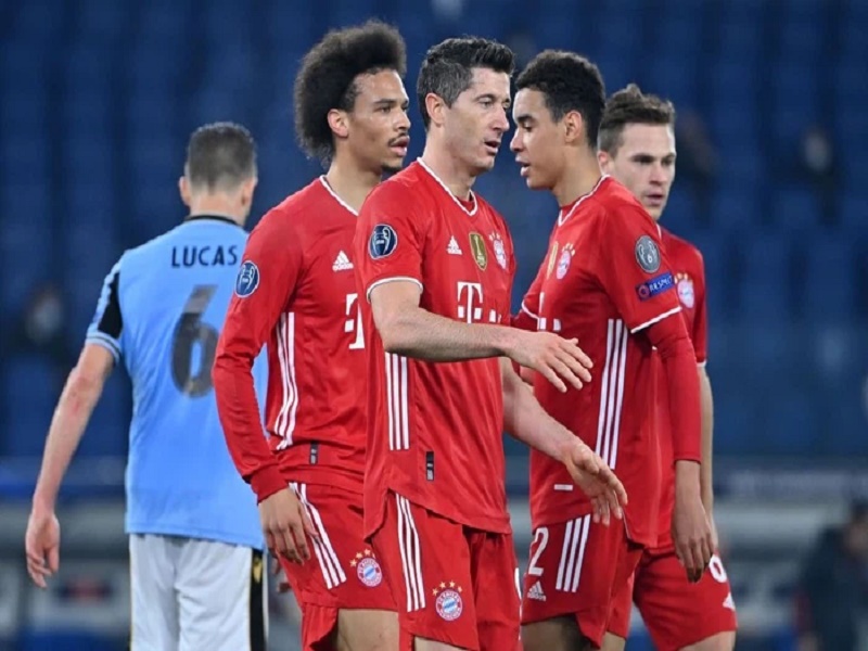 Lewandowski lập siêu kỷ lục