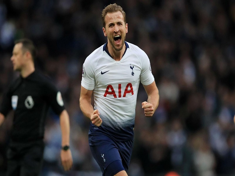 Harry Kane là một ngôi sao Tottenham Hotspur trở thành thủ môn bất đắc dĩ