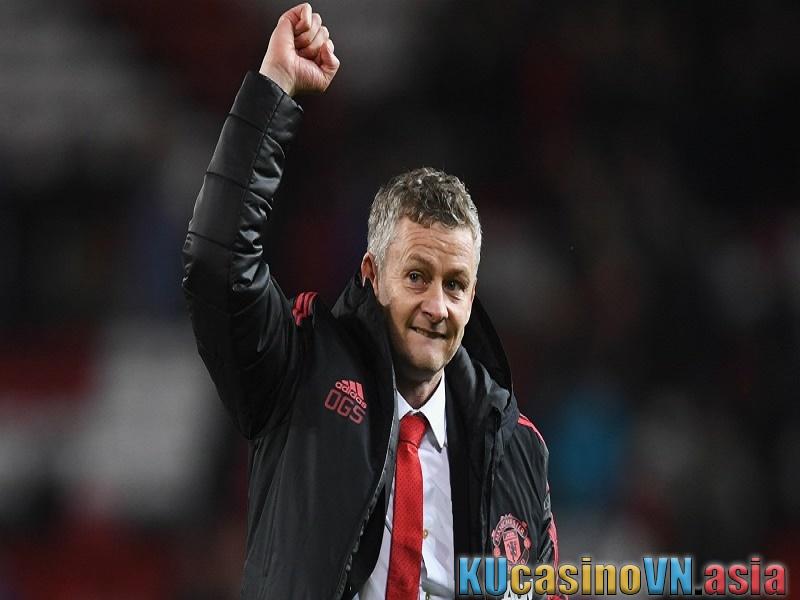 Solskjaer được chỉ định là người quản lý của Manchester United