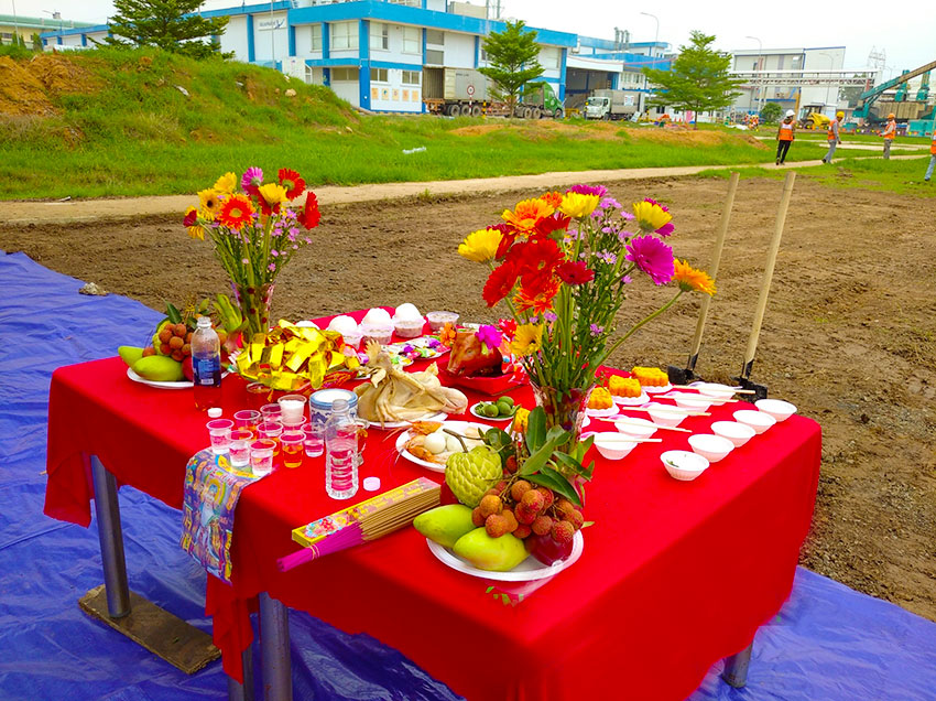 Lễ đặt đá xây dựng nhà theo văn khấn cổ truyền 1262973868