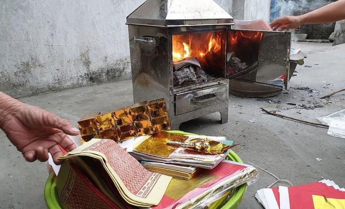 Làm thế nào để cầu nguyện vào ngày thứ ba của lễ hội mùa xuân?