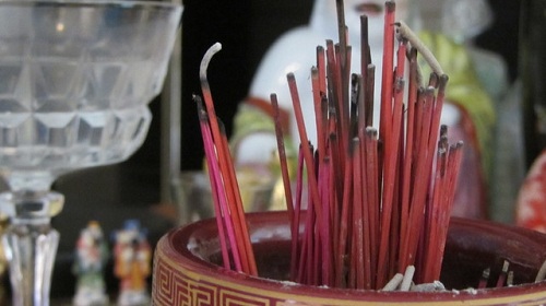 Cách tỉa chân thơm đúng cách, phù hợp với văn hóa người Việt