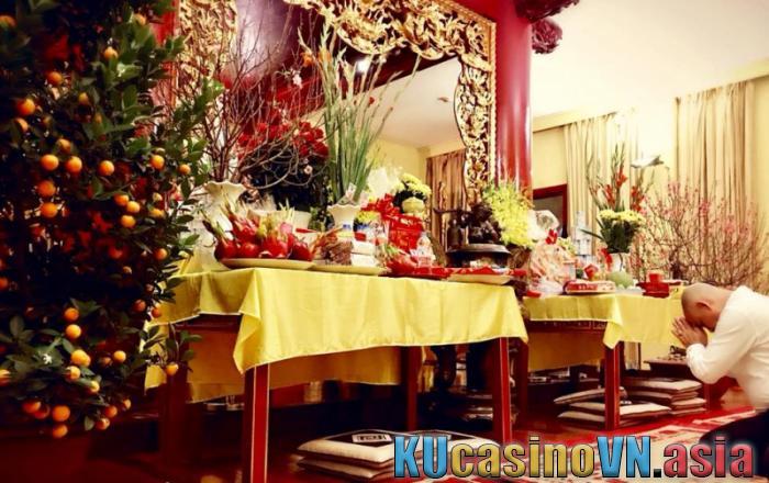 thờ cúng tổ tiên