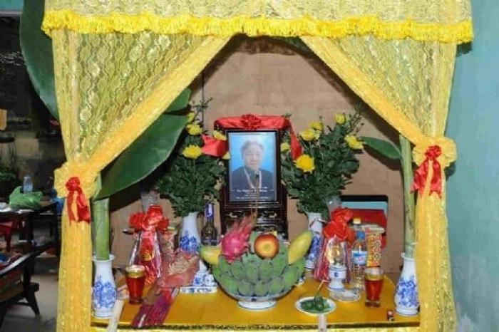 Thủ tục chuyển bàn thờ sau 49 ngày như thế nào?