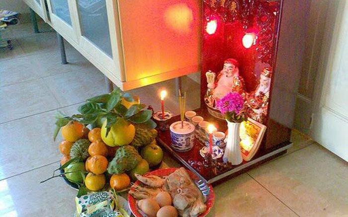 Nếu không có bàn thờ Thần tài thì lấy đâu ra để thờ cho hợp phong thủy?