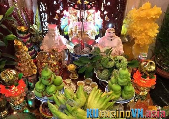 Không có bàn thờ thần tài