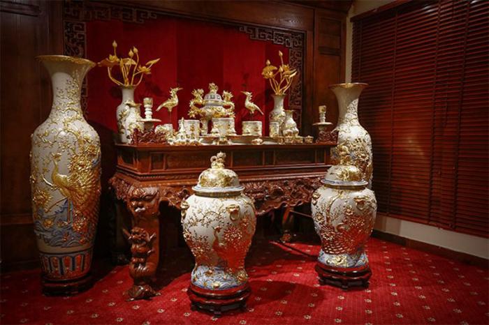 Người tuổi Tý nên đặt bàn thờ ở hướng nào để gặp nhiều may mắn, bình an? 307107667