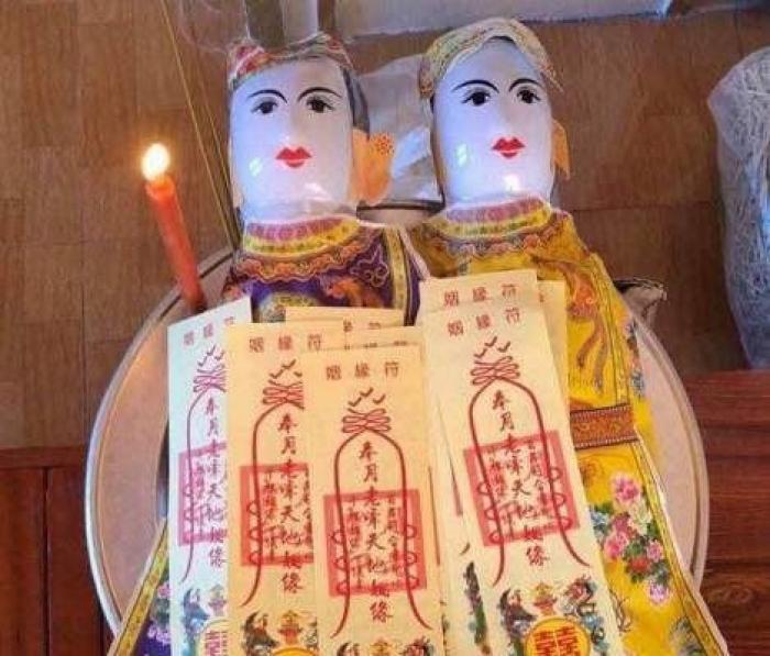 Học cách làm bùa yêu bằng quần lót hiệu quả 100%