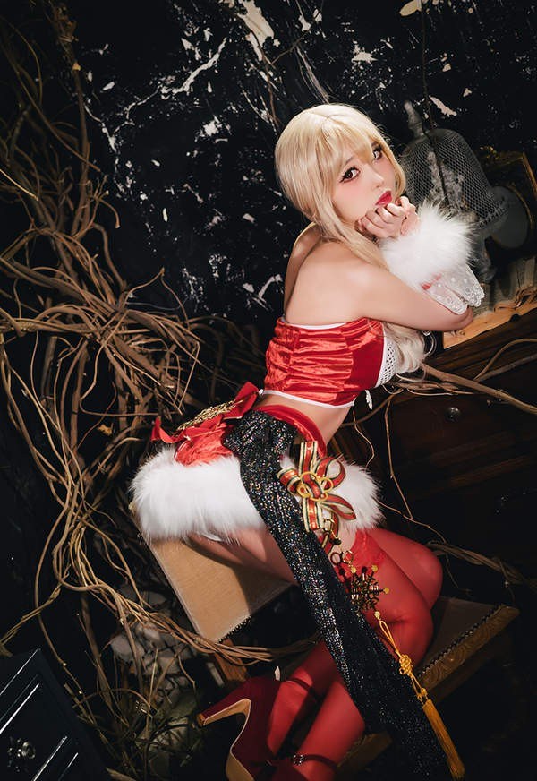 Hinh cosplay nong bong cua hot girl trong vai nhan vat assassin game blade and soul